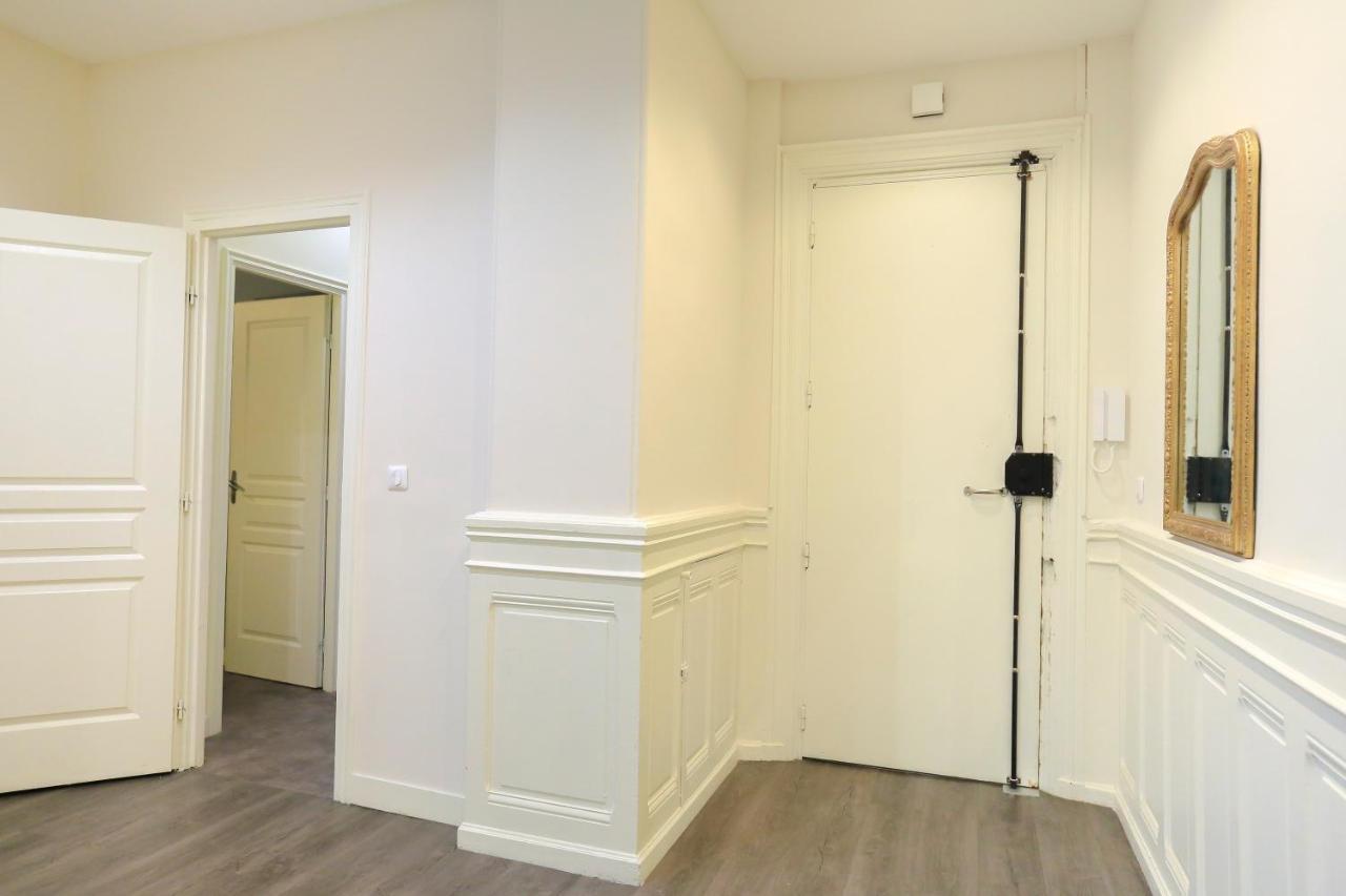 La Jungle, T5 Hypercentre Chic Et Cosy, Wifi, Netflix Par Sovalfi Saint-Etienne (Loire)