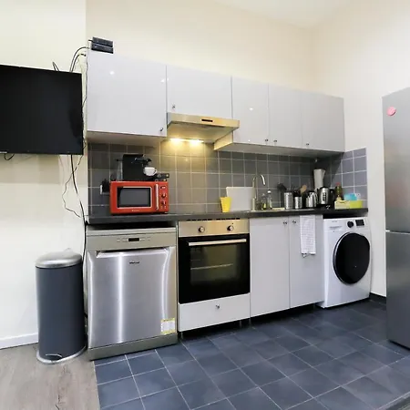 Appartement La Jungle, T5 Hypercentre Chic Et Cosy, Wifi, Netflix Par Sovalfi à Saint-Etienne  Extérieur photo